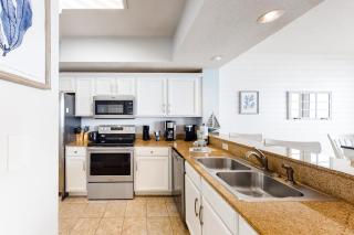 Newly updated picturesque third-floor Gulf-front condo on Okaloosa Island - 2