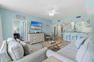 Spacious Third Floor Condo Beach Chairs & Umbrella Walk-In Shower - 6