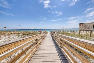 Beachfront condo with beach access Gulf views pools & balcony - 7