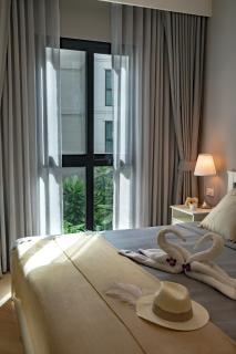 Title Legendary Grand Terrace 1-Bedroom Suite by TVC E305 - 6