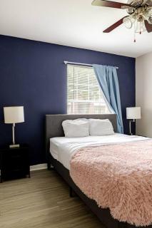 King Queen 2BR | walk to NRG | 1mi to MD Anderson - 2