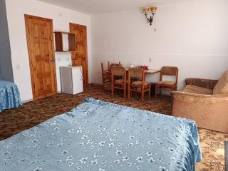 Casa Blanca Guest House - 8