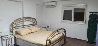 Cozy apartment quiet neighborhood queen bed heating free parking elevator AC - 8