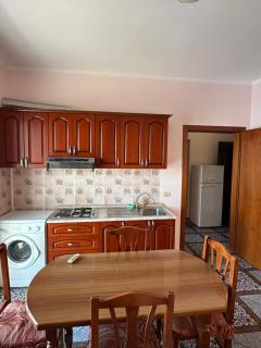 Old Style Apartment - 5