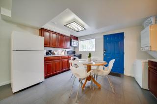 Brighton Basement Suite Near Park & Light Rail - 7