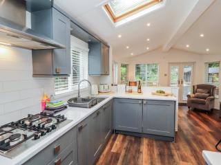 Willows Lodge - 3