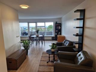 Top floor apartment with view - 2