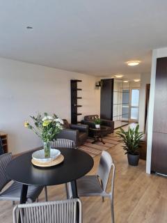 Top floor apartment with view - 2