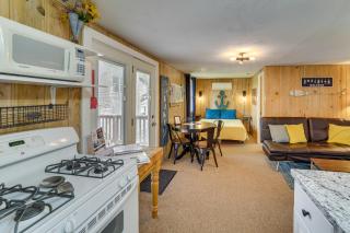 Lakeside Reeds Spring Home w/ Deck & Pool Access! - 7