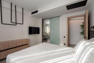 Naeva Luxury Apartments - Blue - 5