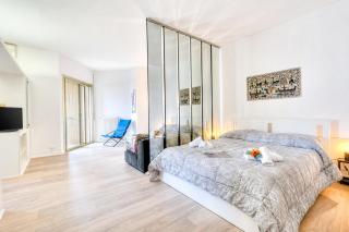 Casa Emma With Sea Glimpse - Happy Rentals - 4
