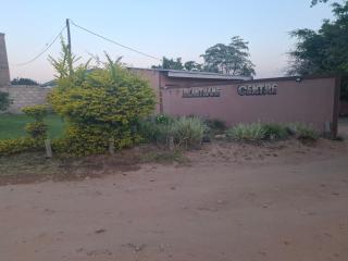 Farm Inn Guesthouse Mkhuhlu - 6