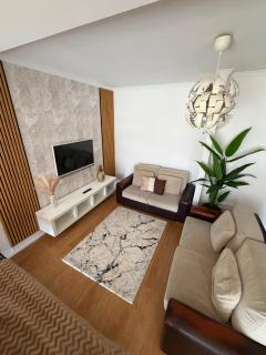 POVEIRA HOUSE 1 - 9