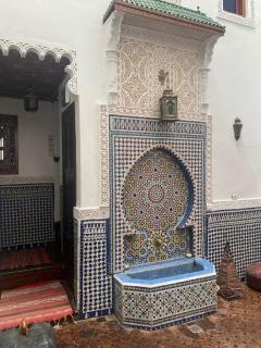 Évasion Authentique - Riad au charme Marocain à la localisation idéale - Terrasse WIFI et Climatisation - 1