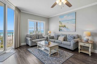 Gulf Front condo with heated pool beach access gym washer&dryer and Wifi - 7