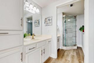 Picturesque Gulf-Front Condo Steps To Beach Gulfside Pool & Exercise Room - 5