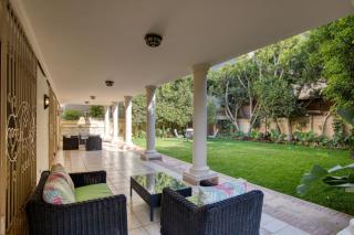 Grand 5BR Villa with Garden By 5A at New Cairo - 4