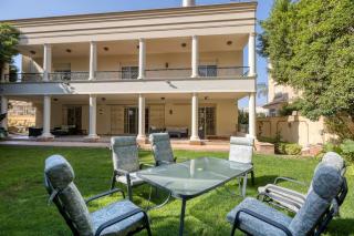 Grand 5BR Villa with Garden By 5A at New Cairo - 6