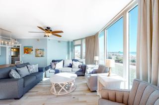Beachy Gulf-front condo at Waterscape Waterfall lazy river barbecue grills - 5