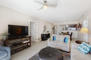 Ground-Floor Condo At Waterscape Waterfall Lazy River Beach Chairs - 8