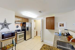 Spacious Ground-Floor Condo At Waterscape 490 Feet Of Private Beach - 1