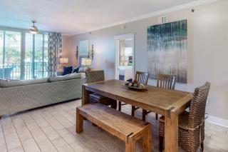 2nd Floor Elegantly Decorated Coastal Condo On Okaloosa Island - 6