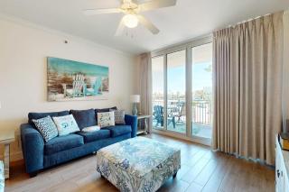 2nd Floor Elegant Spacious Condo At Waterscape Waterfall Lazy River - 0