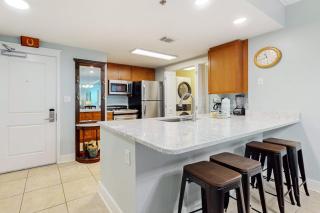 3rd Floor Spacious Condo At Waterscape Children's Playground 2 Hot Tubs - 6