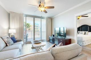 3rd Floor Upscale Welcoming Condo At Waterscape Waterfall Lazy River - 8