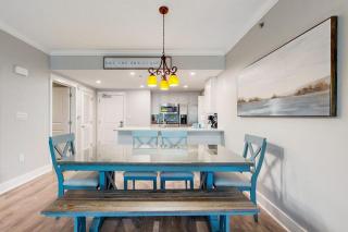 3rd Floor Upscale Welcoming Condo At Waterscape Waterfall Lazy River - 6
