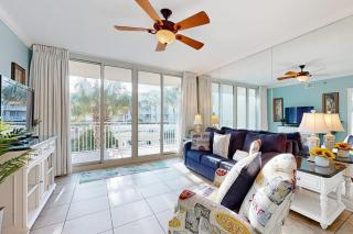 2nd Floor Spacious Condo On Okaloosa Island Waterfall Lazy River - 0