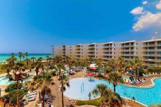 4th-floor remodeled condo with pool hot tub fitness room balcony & lazy river - 9
