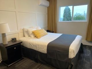 Steveston Cafe & Hotel - 3