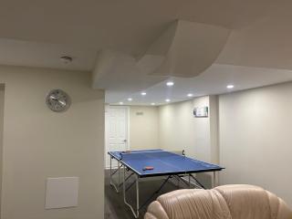 Whole House 4 Bedrooms 6 beds 3 bath family friendly Quite and relaxation area - 6