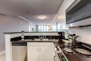 Welcoming Coastal Condo On Okaloosa Island Playground 2 Hot Tubs - 4