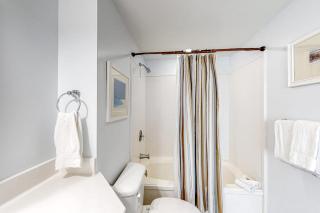 Welcoming Coastal Condo On Okaloosa Island Playground 2 Hot Tubs - 2