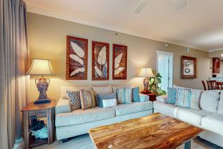 5th Floor Elegant Welcoming Condo At Waterscape Waterfall Lazy River - 6