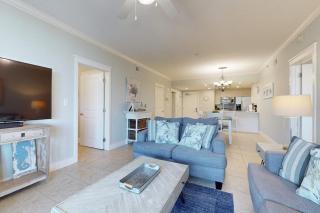 Elegantly Decorated Condo On Okaloosa Island Waterfall Lazy River - 8
