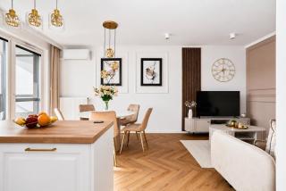 Apartament Golden Sky - 17 piętro - taras widokowy - parking - Aquapark Reda - 4