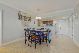 5th-Floor Condo w Pool & Ocean Views Balcony Shared Outdoor Pool Hot Tub Gym - 4