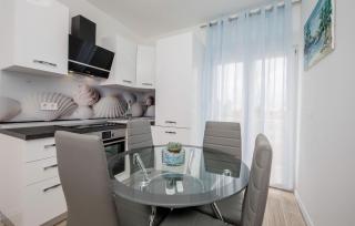 Amazing Apartment In Rab Barbat With Wifi - 0