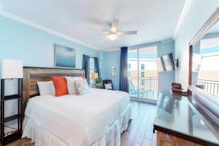 Inviting Gulf-Front Condo At Waterscape 490 Feet Of Private Beach - 3