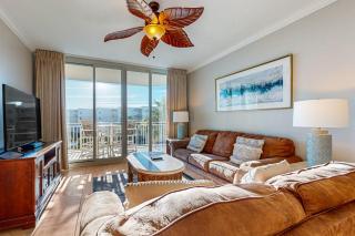 Inviting Condo On Okaloosa Island Children's Playground 2 Hot Tubs - 5
