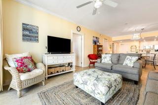Spacious Condo At Waterscape Lovely Gulf Views Playground 2 Hot Tubs - 6
