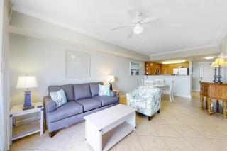 Lovely Floral-Themed Condo On Okaloosa Island Steps To Beach Lazy River - 3