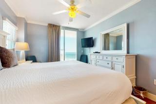 Beachy Gulf-front condo at Waterscape Washer&dryer in-unit 490 feet of beach - 1