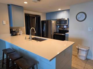 5th Floor Welcoming Condo At Waterscape Steps To Beach Lazy River - 6