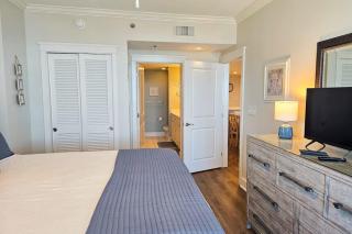 5th Floor Welcoming Condo At Waterscape Steps To Beach Lazy River - 3