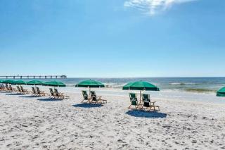 Warm Welcoming Condo On Okaloosa Island Steps To Beach Lazy River - 8