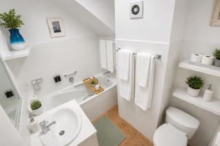Anchor 7- Beachfront apartment - 4